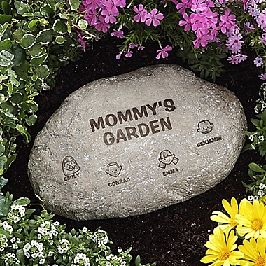 Our Loving Family Large Garden Stone. View a larger version of this product image.