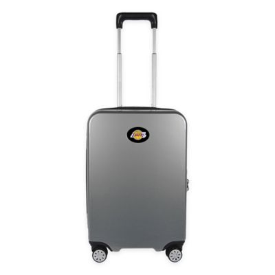 22 inch spinner suitcase