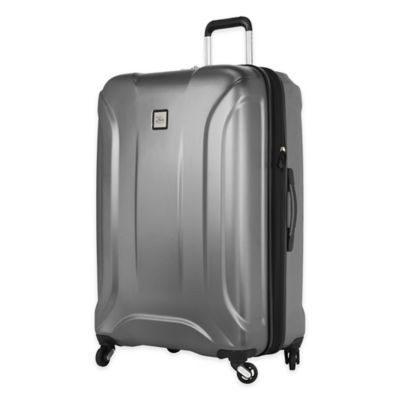 skyway epic 28 inch luggage