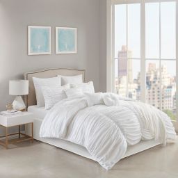 Jasmine Comforter Set