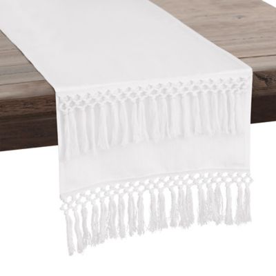 white table runner