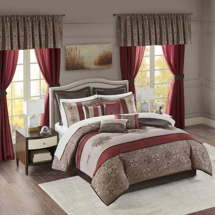 Madison Park Essentials Delaney Comforter Set | Bed Bath ...