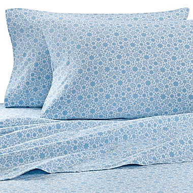 The Seasons Collection&reg; HomeGrown&trade; Holly Flannel Sheet Set in Blue. View a larger version of this product image.