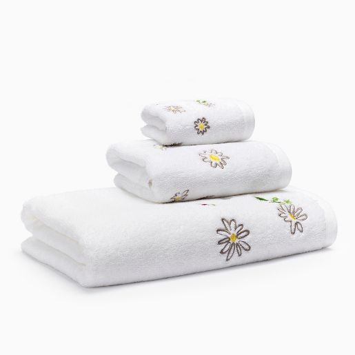 kate spade new york Dahlia Bath Towel Collection | Bed Bath & Beyond