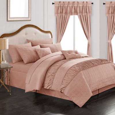 Chic Home Kea 20-Piece King Comforter Set in Coral