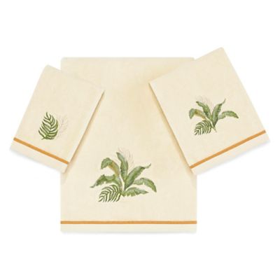 Fall Wreath Hand Towels in Natural (Set of 2) | Bed Bath & Beyond