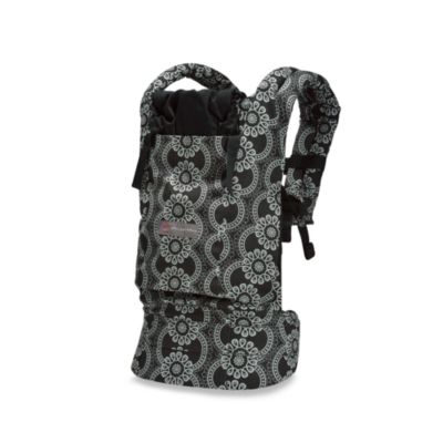 petunia pickle bottom baby carrier