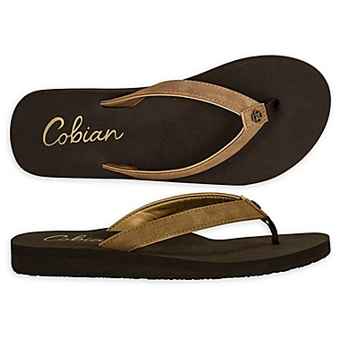 Cobian Skinny Bounce Women&#39;s Sandal. View a larger version of this product image.