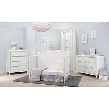 Sorelle Berkley 6-Drawer Double Dresser in White. View a larger version of this product image.