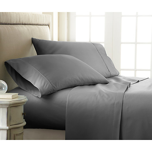 Alternate image 1 for Home Collection Checkered Full Sheet Set in Grey
