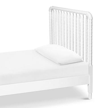 DaVinci Jenny Lind Twin Wooden Platform Bed in White. View a larger version of this product image.