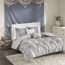 intelligent design benny comforter set whit