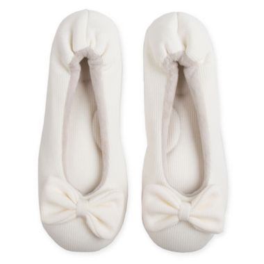 Therapedic&reg; Women's Small Ballet Slipper in Ivory. View a larger version of this product image.