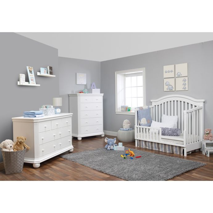 Sorelle Vista Elite Nursery Furniture Collection In White Bed