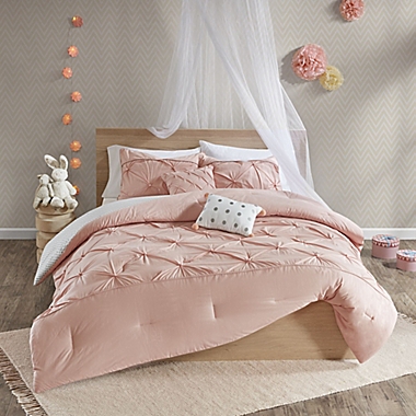 Urban Habitat Kids Aurora Cotton Reversible 5-Piece Full/Queen Comforter Bedding Set. View a larger version of this product image.