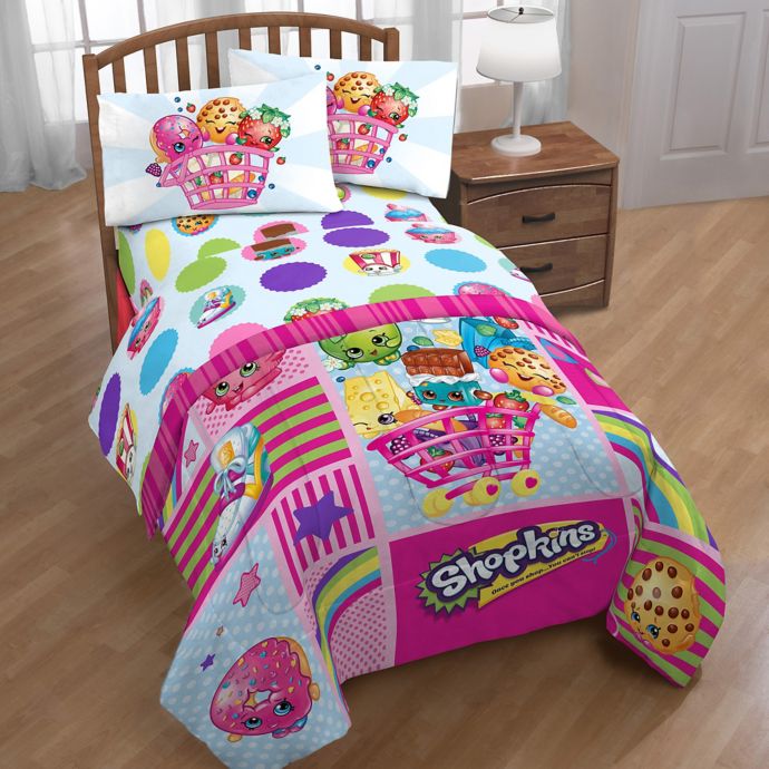 Shopkins™ Patchwork Reversible Twin/Full Comforter | Bed Bath & Beyond