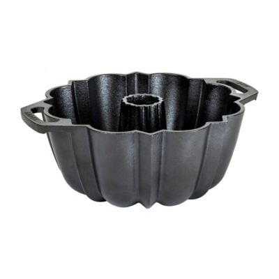 fluted cake pan