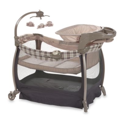 eddie bauer baby cradle