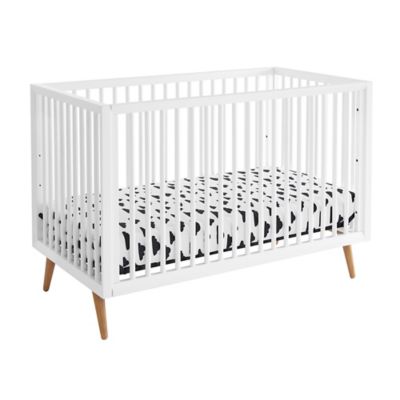 white crib 3 in 1