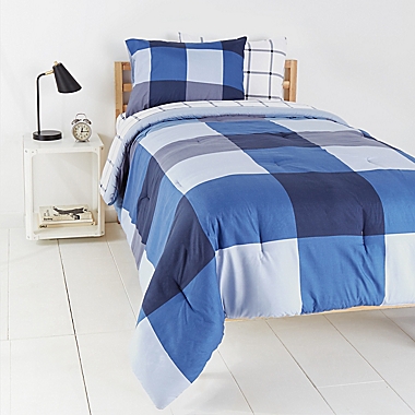 Simply Essential&trade; Vertical Colorblock 5-Piece Twin/Twin XL Comforter Set in Navy. View a larger version of this product image.