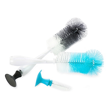 Evenflo&reg; 2-in-1 Bottle Brushes with Nipple Brush (Set of 2). View a larger version of this product image.