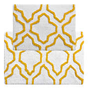 2-Tone Quatrefoil Bath Mat Set in Yellow/White (Set of 2)