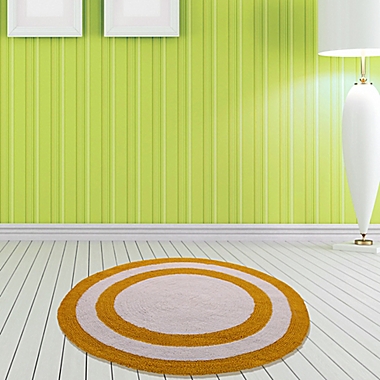 Concentric Rings 36" Round Reversible Bath Mat in Yellow/White. View a larger version of this product image.