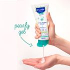 Alternate image 1 for Mustela&reg; Stelatopia&reg; 6.76 fl. oz.Cleansing Gel