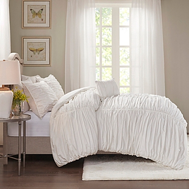 Madison Park Delancey 4-Piece Comforter Set in White. View a larger version of this product image.