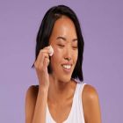 Alternate image 4 for Neutrogena&reg; Rapid Clear&reg; 60-Count Daily Treatment Pads