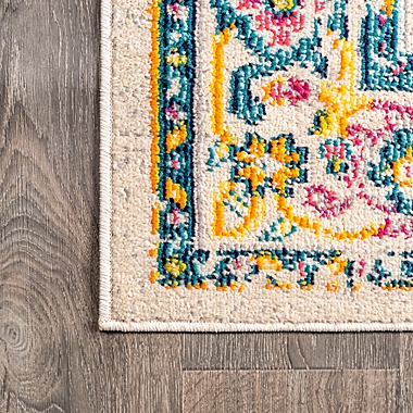 JONATHAN Y Brooklyn Geometric Medallion Area Rug. View a larger version of this product image.