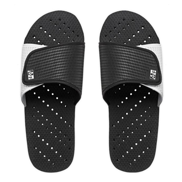 closed toe shower shoes