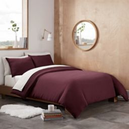 UGG® Devon 2-Piece Twin/Twin XL Duvet Cover Set in Cabernet