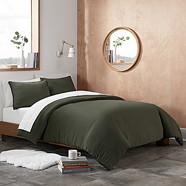 UGG&reg; Devon 2-Piece Twin/Twin XL Duvet Cover Set in Moss. View a larger version of this product image.
