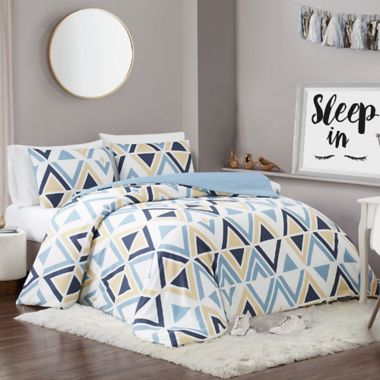 Vince Camuto&reg; Kiki 2-Piece Twin XL Duvet Set. View a larger version of this product image.