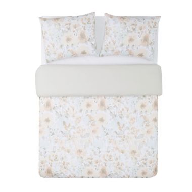 Vince Camuto&reg; Rylee 2-Piece Twin XL Comforter Set. View a larger version of this product image.