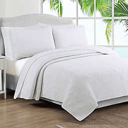 Estate Collection Seaside 3-Piece Quilt Set in White