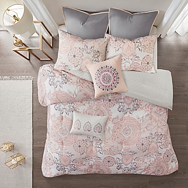 Madison Park Isla 8-Piece Reversible California King Comforter Set in Blush. View a larger version of this product image.