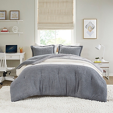 Intelligent Design Arlow 3-Piece Color Block Sherpa Full/Queen Comforter Set in Grey/Ivory. View a larger version of this product image.