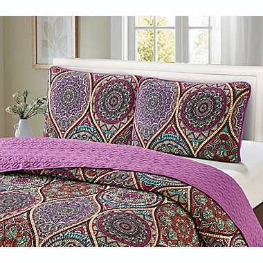 Harper Lane Tamara 3-Piece Reversible Full/Queen Quilt Set. View a larger version of this product image.