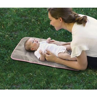 goldbug&trade; Wide Frame Diaper Bag Backpack. View a larger version of this product image.