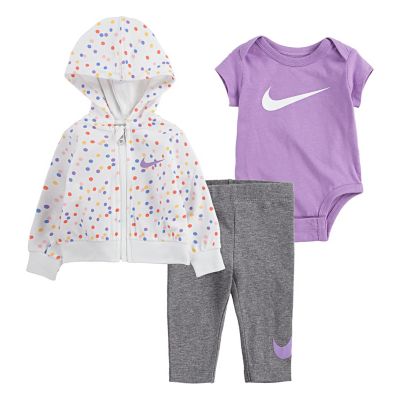 nike 3 piece newborn set