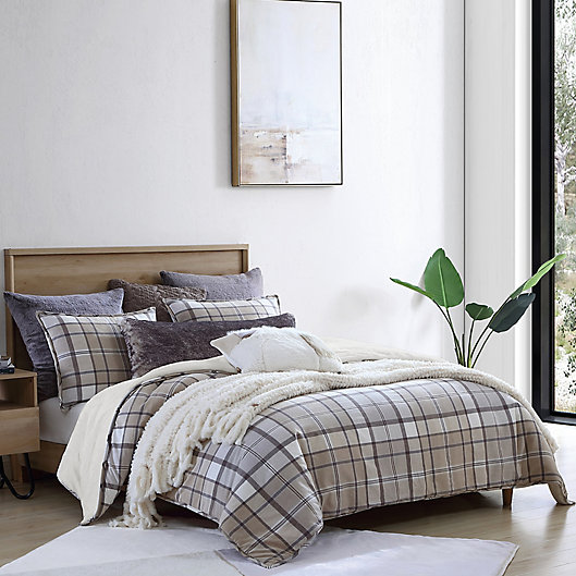 Alternate image 1 for UGG® Beacon 2-Piece Twin Comforter Set in Oatmeal Plaid