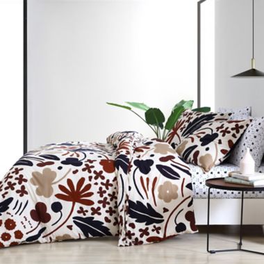 Marimekko® Suvi 3-Piece Reversible Comforter Set in Brown | Bed Bath &  Beyond