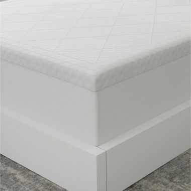 Therapedic&reg; Deluxe Quilted 3-Inch Memory Foam Queen Mattress Topper. View a larger version of this product image.