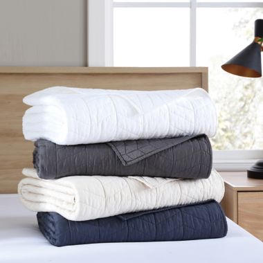 UGG&reg; Dawn 3-Piece King Quilt Set in White. View a larger version of this product image.