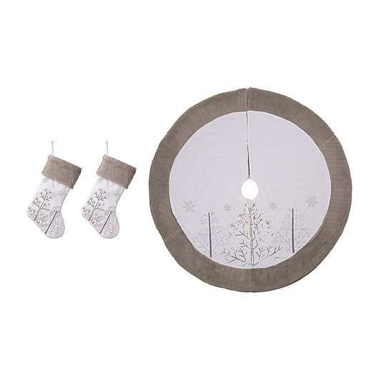 Alternate image 1 for Glitzhome® 3-Piece Fleece Stocking and Tree Skirt Set in White/Grey<br />