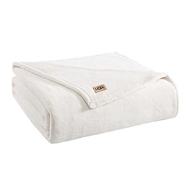 UGG&reg; Coco King Blanket in Snow. View a larger version of this product image.