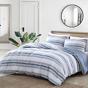 Choose Size Bedskirt Classic Stripe Comforter Set Pillow Sham Details about   IZOD 