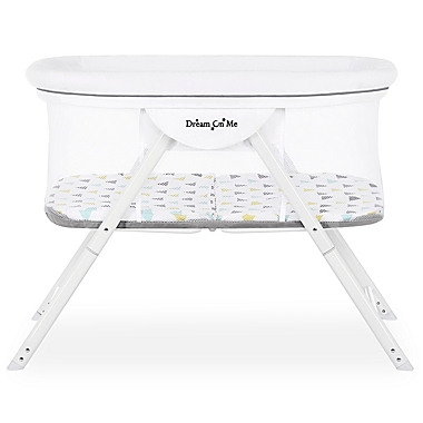 Dream On Me Poppy Portable Bassinet in White/Grey. View a larger version of this product image.